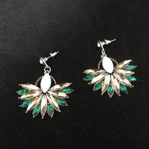 Neomi Vintage 💛💛